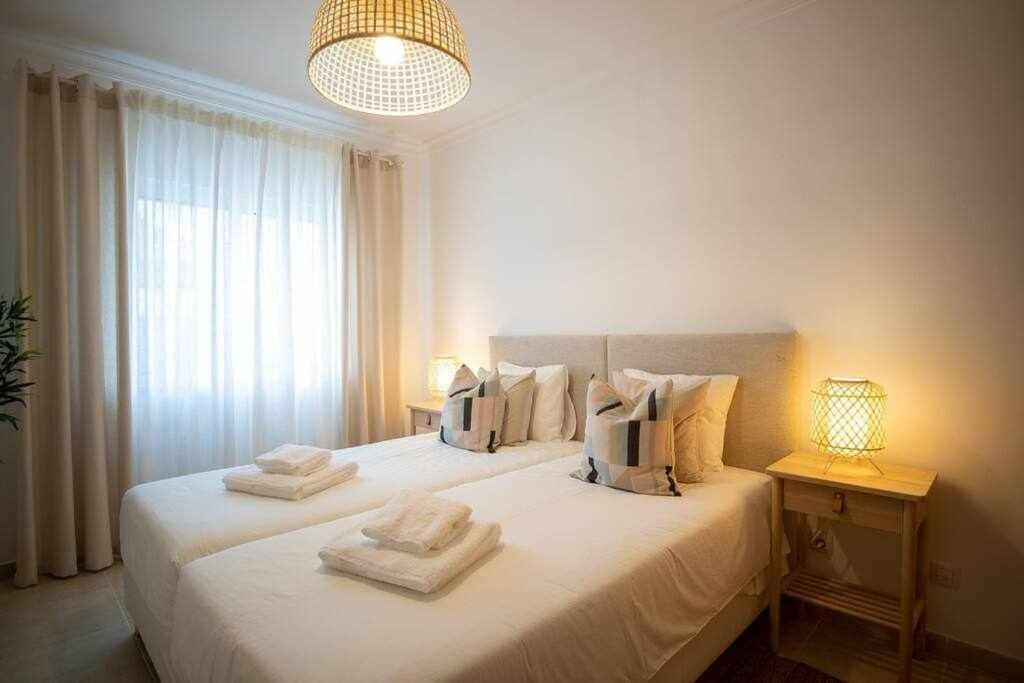 Modern 3Br Apt W/ Lg Terrace, Bbq, Ac & Parking Ταβίρα Εξωτερικό φωτογραφία