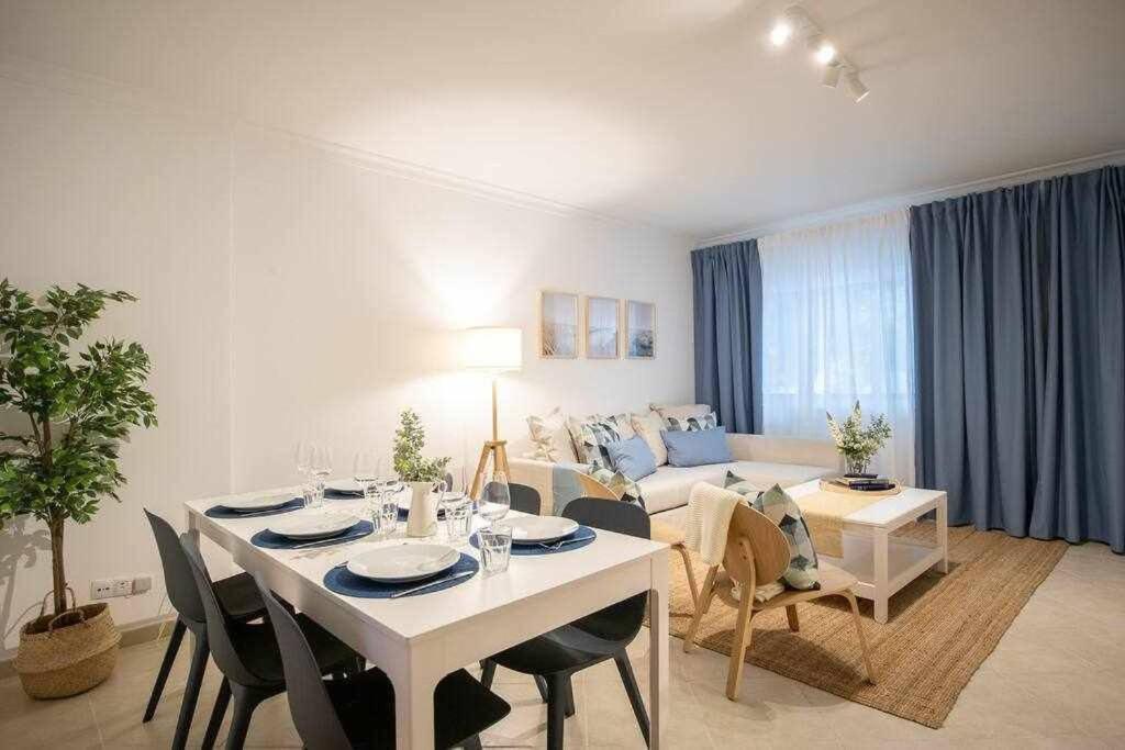 Modern 3Br Apt W/ Lg Terrace, Bbq, Ac & Parking Ταβίρα Εξωτερικό φωτογραφία